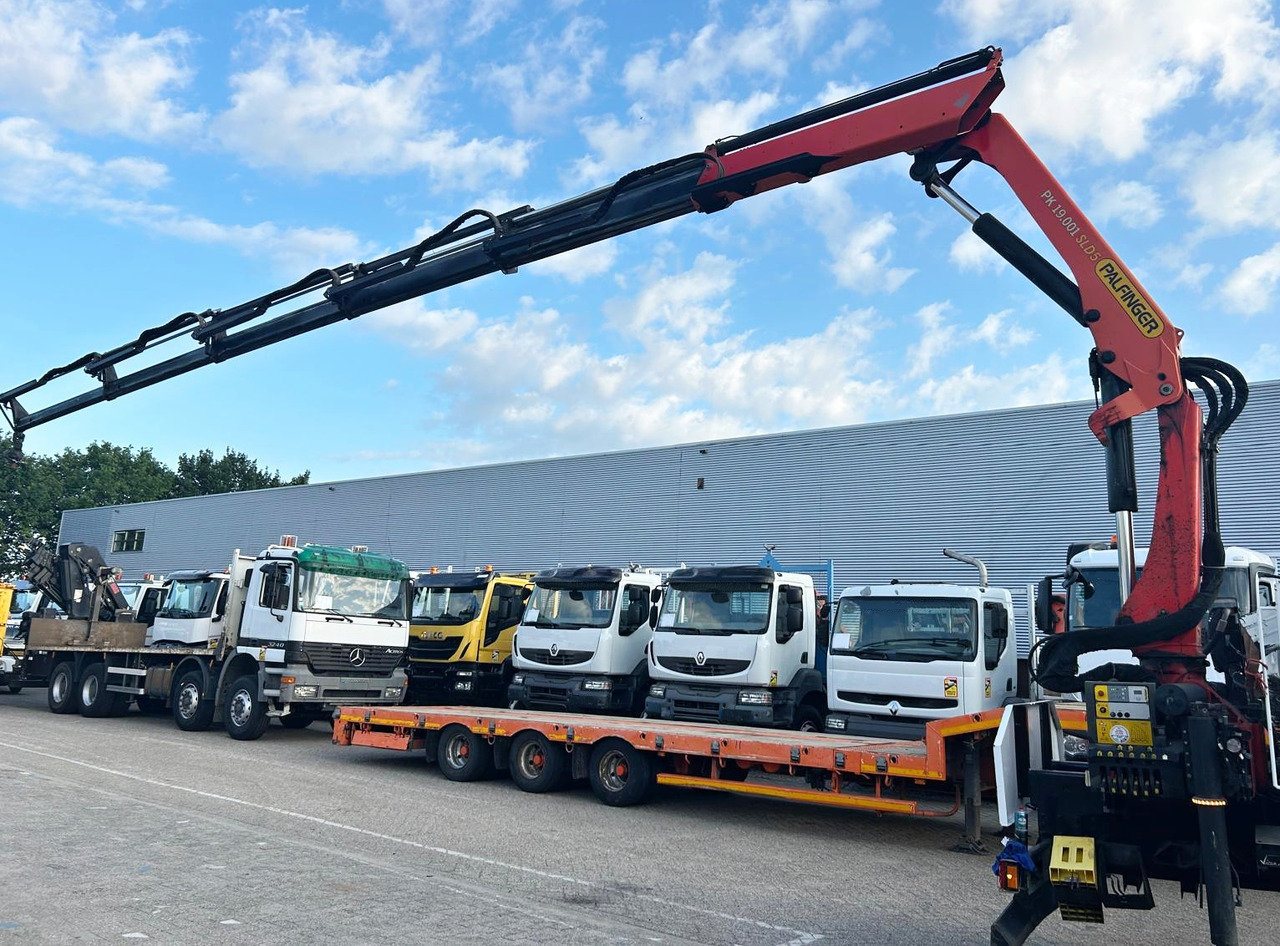 PALFINGER PK 19.001 SLD 5 D year 2017, crane with remote, extra functions - Grúa para camión: foto 3 PALFINGER PK 19.001 SLD 5 D year 2017, crane with remote, extra functions - Grúa para camión: foto 3
