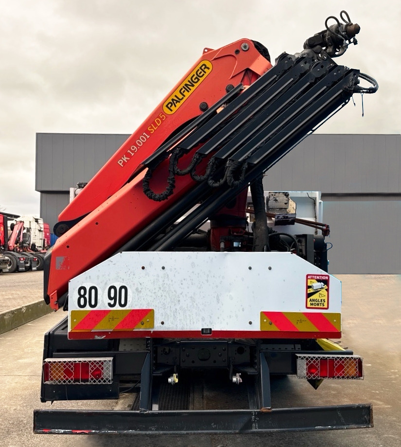 PALFINGER PK 19.001 SLD 5 D year 2017, crane with remote, extra functions - Grúa para camión: foto 1 PALFINGER PK 19.001 SLD 5 D year 2017, crane with remote, extra functions - Grúa para camión: foto 1