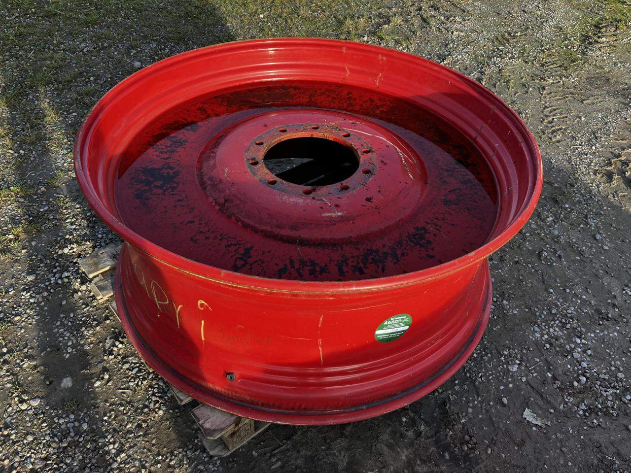 Fendt 18x46 - Neumático para Maquinaria agrícola: foto 1 Fendt 18x46 - Neumático para Maquinaria agrícola: foto 1