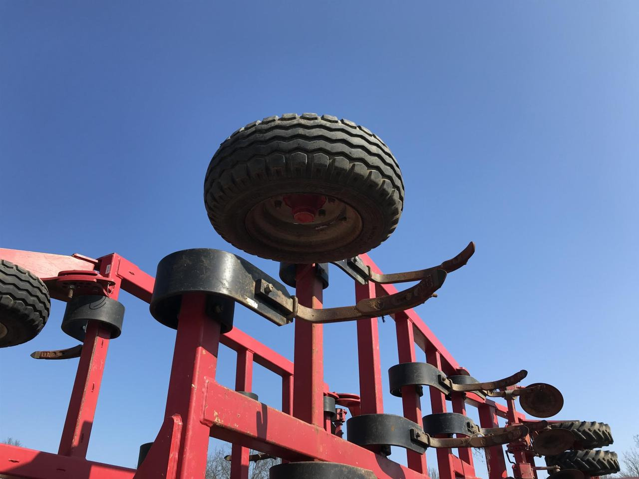 Horsch Tiger 6XL - Cultivador: foto 5 Horsch Tiger 6XL - Cultivador: foto 5