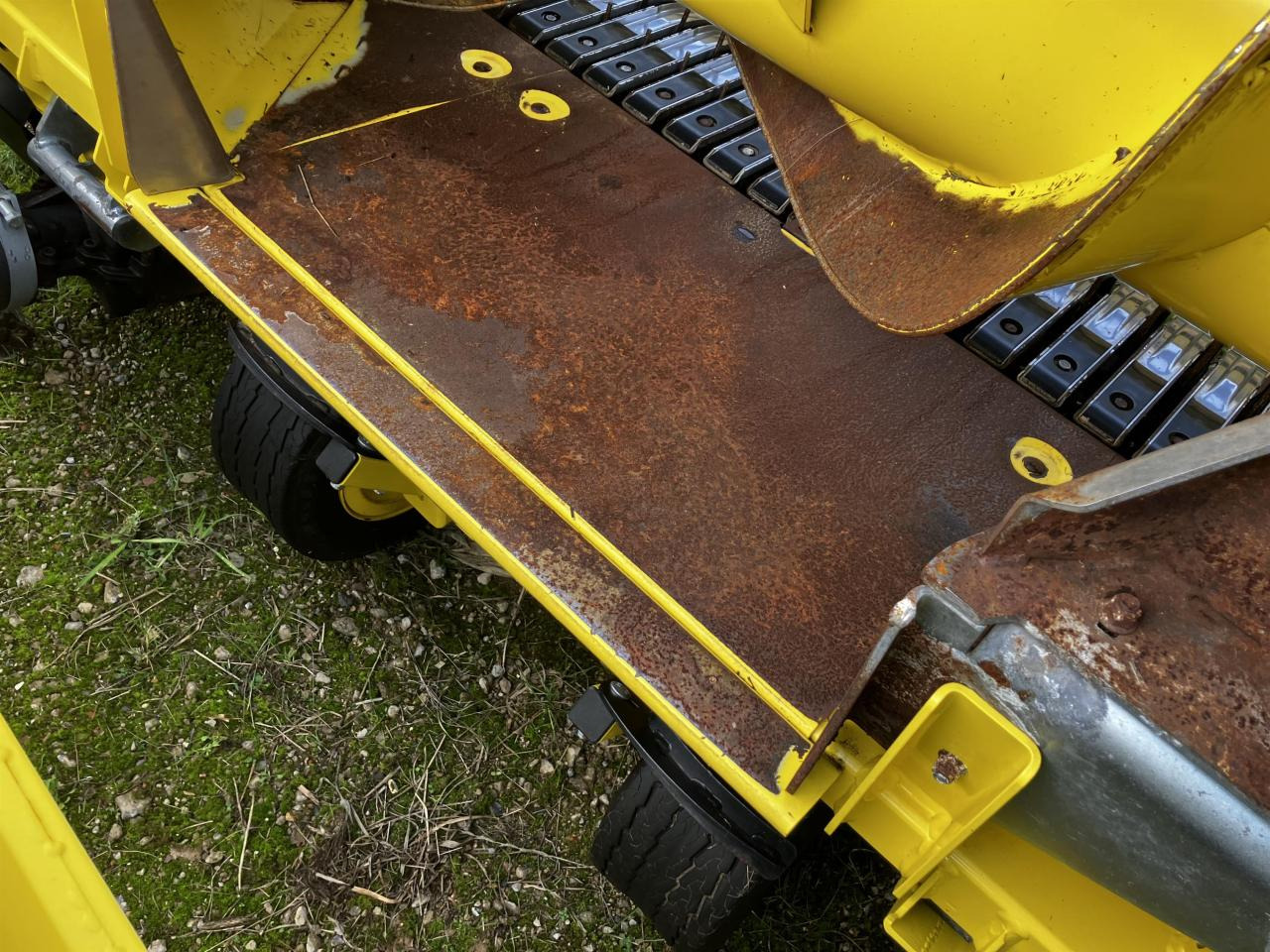 John Deere 30R - Accesorios para cosechadoras de forraje: foto 4 John Deere 30R - Accesorios para cosechadoras de forraje: foto 4