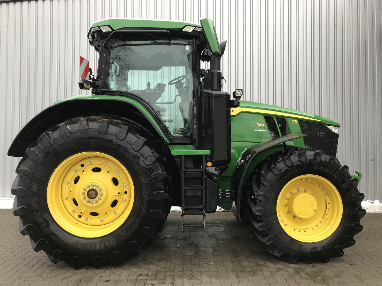 John Deere 7R 310 - Tractor: foto 2 John Deere 7R 310 - Tractor: foto 2