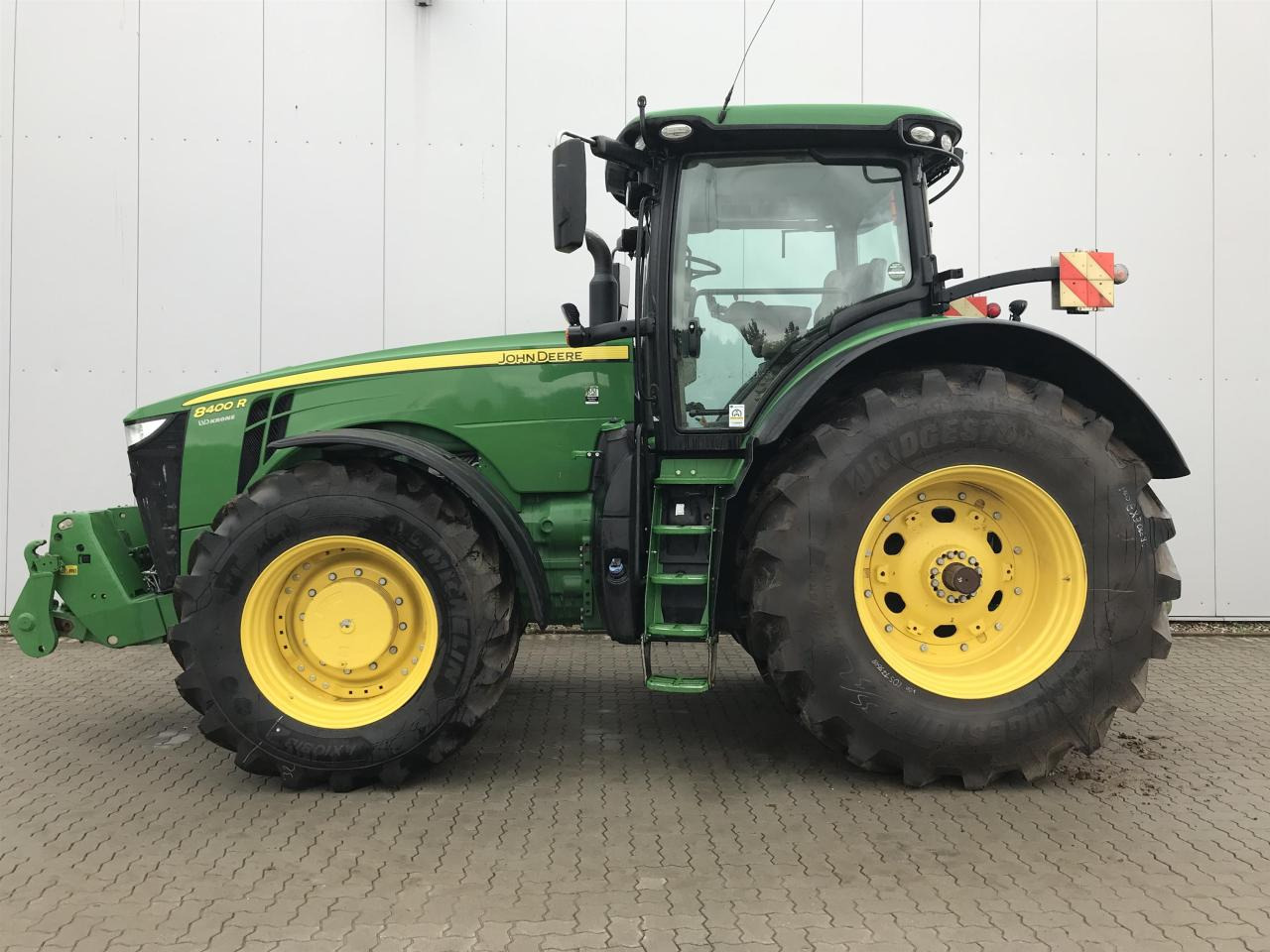 John Deere 8400R - Tractor: foto 1 John Deere 8400R - Tractor: foto 1