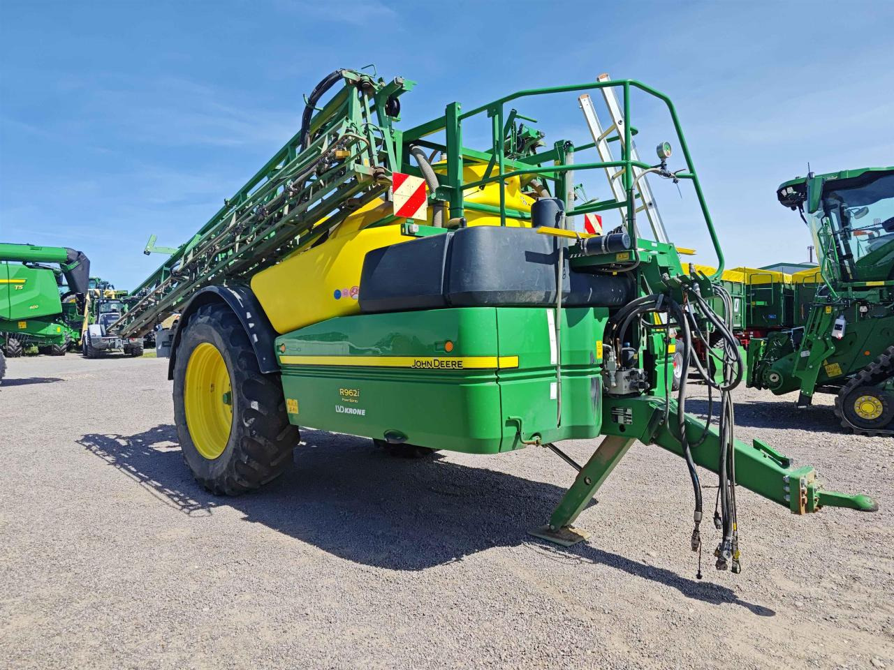 John Deere R962i - Pulverizador arrastrado: foto 2 John Deere R962i - Pulverizador arrastrado: foto 2
