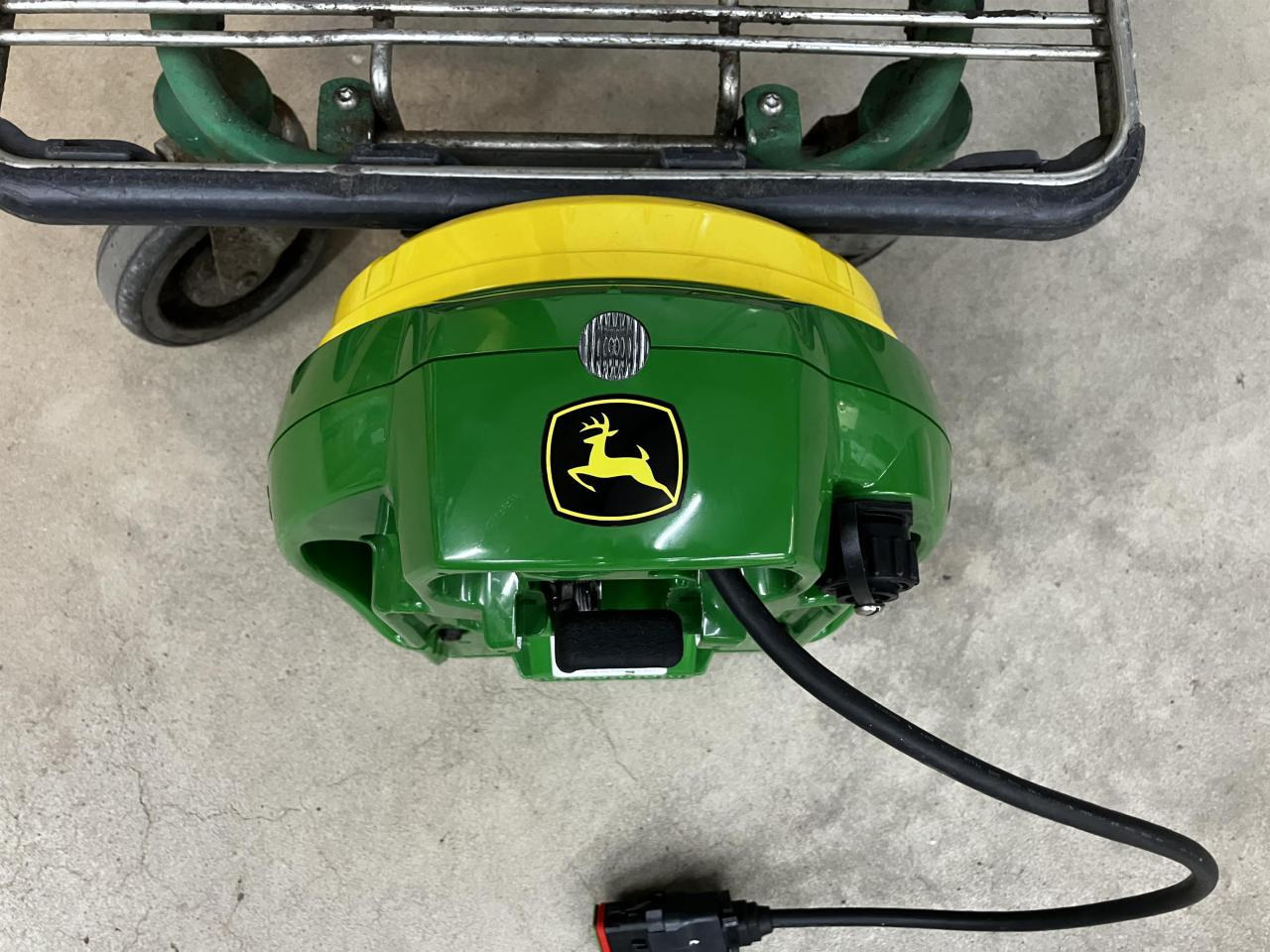 John Deere SF7000 - Sistema de navegación para Maquinaria agrícola: foto 3 John Deere SF7000 - Sistema de navegación para Maquinaria agrícola: foto 3