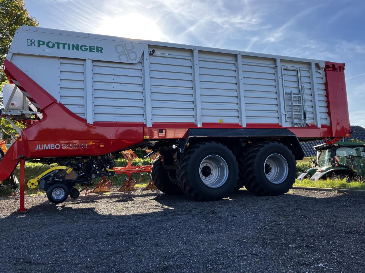 Pöttinger Jumbo 8450 DB - Remolque autocargador: foto 1 Pöttinger Jumbo 8450 DB - Remolque autocargador: foto 1