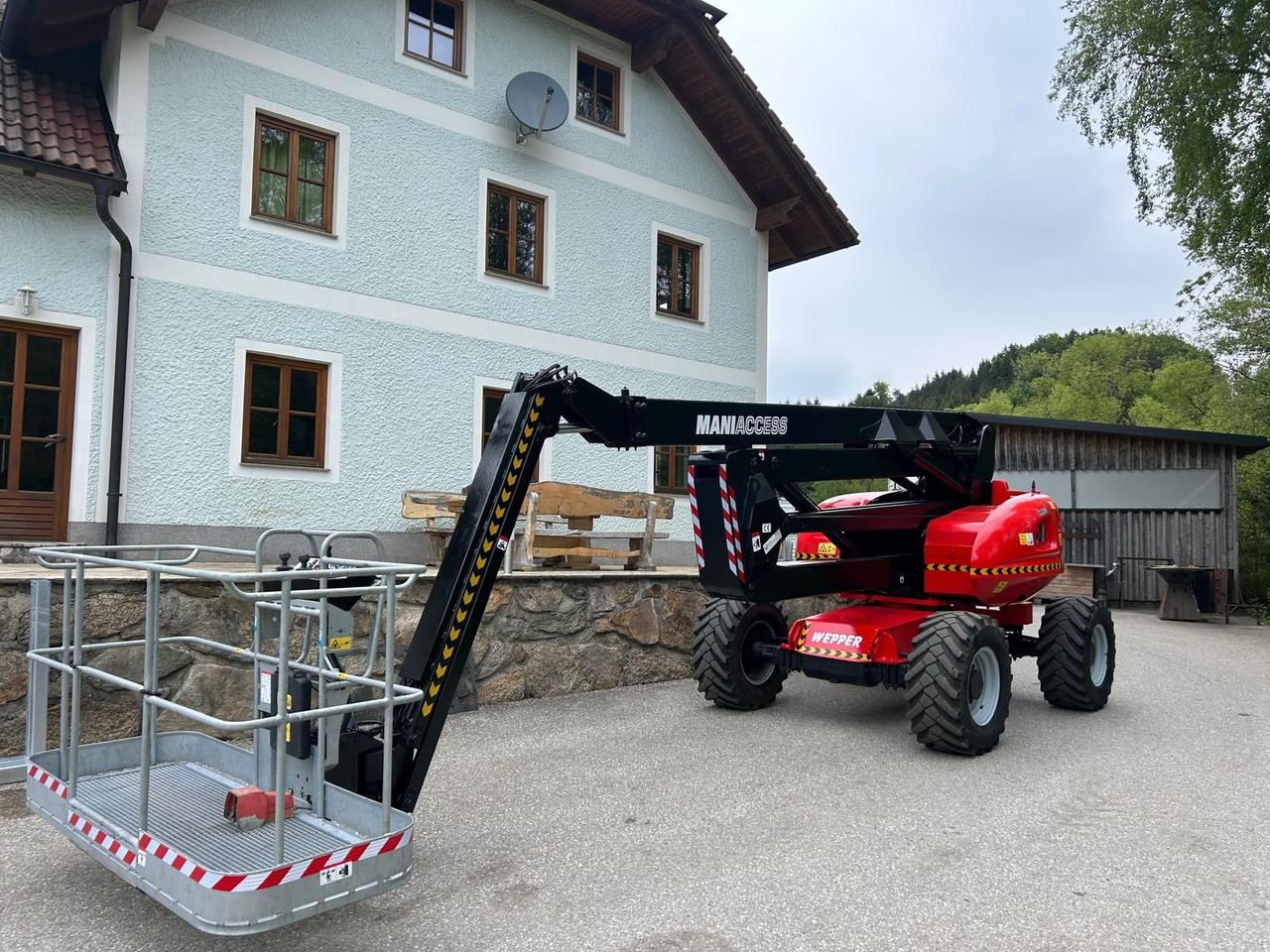 Manitou 200 ATJ - Plataforma articulada: foto 4 Manitou 200 ATJ - Plataforma articulada: foto 4
