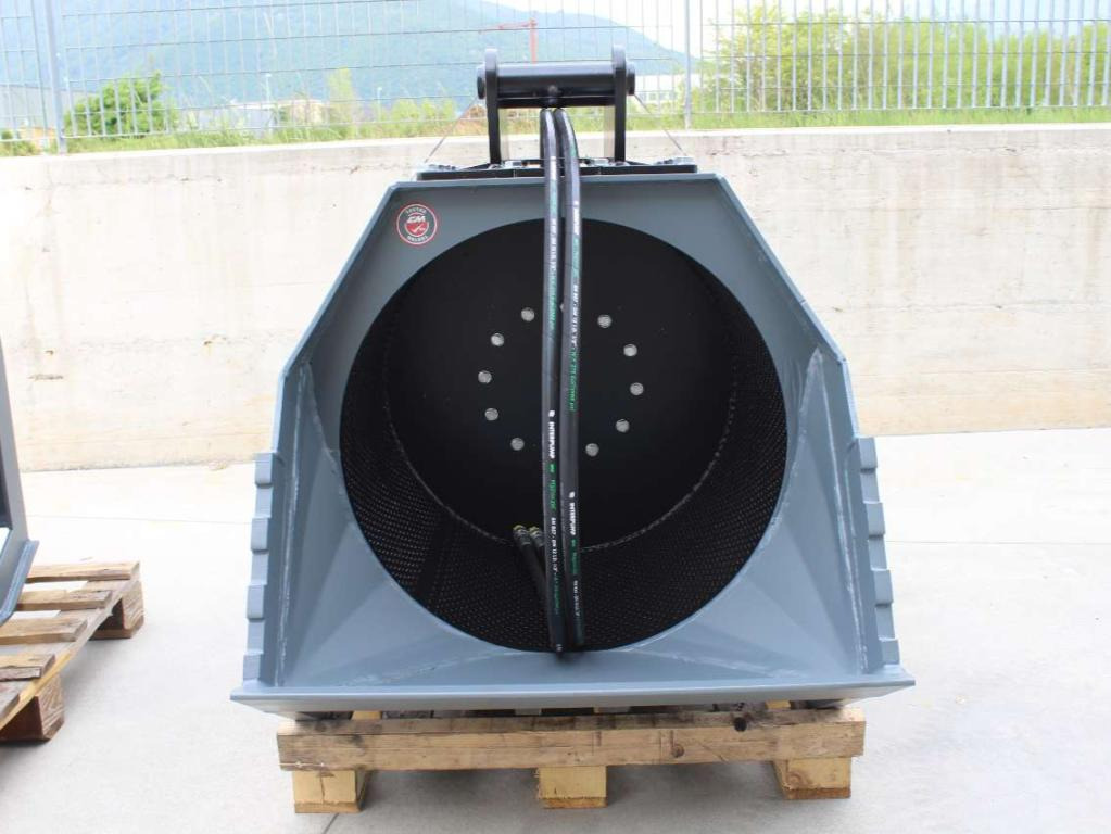 CM Crusher CBR 07 Screening Bucket - Cazo para Minicargadora: foto 3 CM Crusher CBR 07 Screening Bucket - Cazo para Minicargadora: foto 3