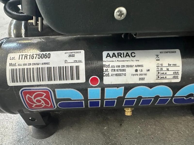 Airmec ECU XSS 228 Olievrije Zuigercompressor 2 PK 205 L / min 10 Bar New - Compresor de aire: foto 4 Airmec ECU XSS 228 Olievrije Zuigercompressor 2 PK 205 L / min 10 Bar New - Compresor de aire: foto 4