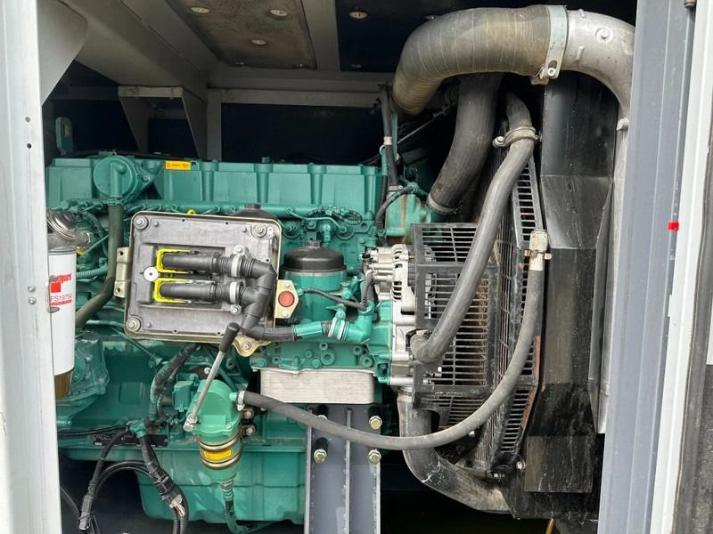Generador industriale Atlas-Copco QAS 200 Volvo Leroy Somer 220 kVA Silent Rental generatorset: foto 15 Generador industriale Atlas-Copco QAS 200 Volvo Leroy Somer 220 kVA Silent Rental generatorset: foto 15