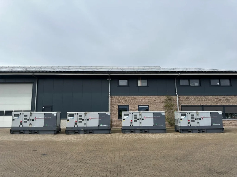 Atlas-Copco QAS 200 Volvo Leroy Somer 220 kVA Silent Rental generatorset - Generador industriale: foto 4 Atlas-Copco QAS 200 Volvo Leroy Somer 220 kVA Silent Rental generatorset - Generador industriale: foto 4