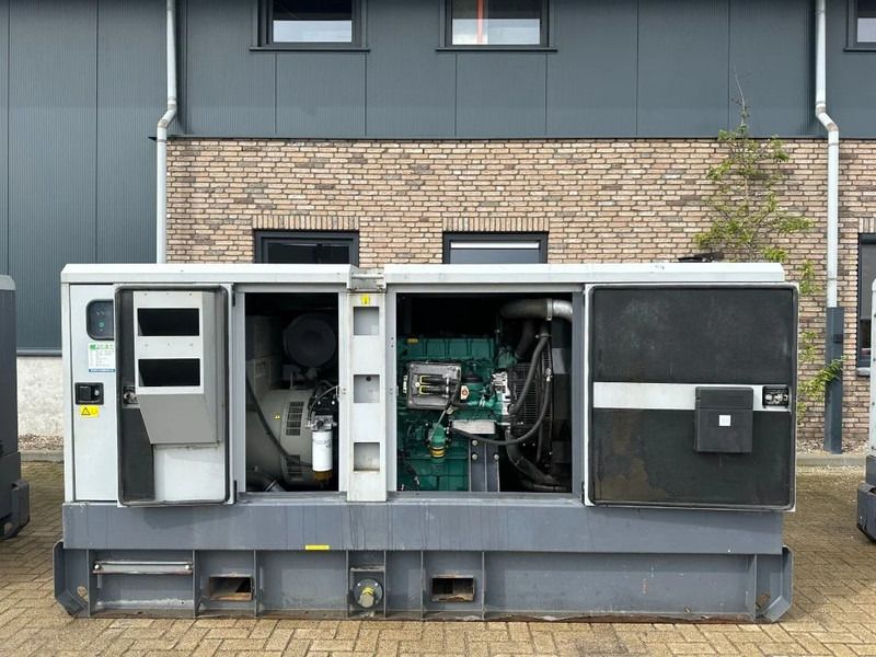 Generador industriale Atlas-Copco QAS 200 Volvo Leroy Somer 220 kVA Silent Rental generatorset: foto 18 Generador industriale Atlas-Copco QAS 200 Volvo Leroy Somer 220 kVA Silent Rental generatorset: foto 18