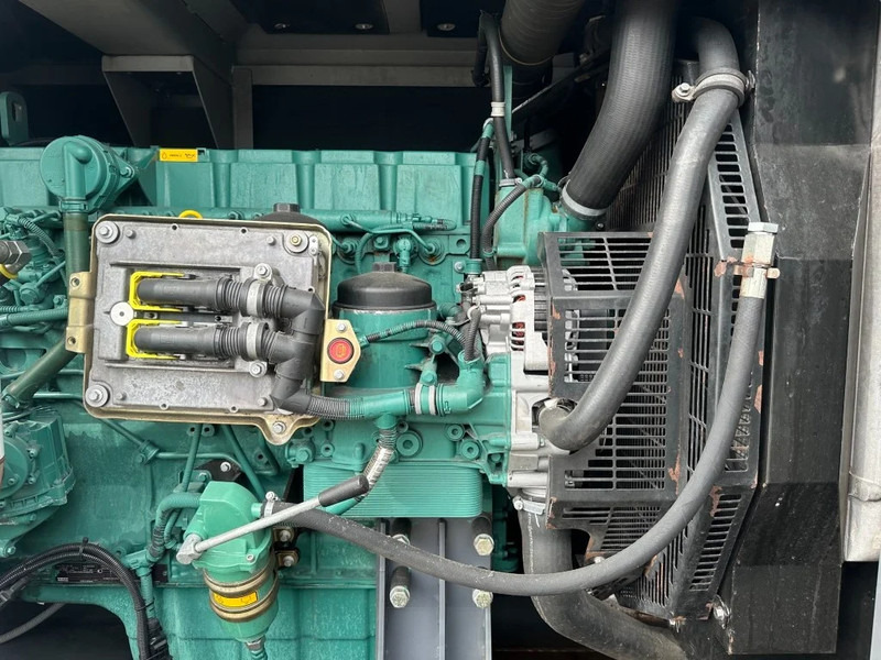 Atlas-Copco QAS 200 Volvo Leroy Somer 220 kVA Silent Rental generatorset - Generador industriale: foto 5 Atlas-Copco QAS 200 Volvo Leroy Somer 220 kVA Silent Rental generatorset - Generador industriale: foto 5