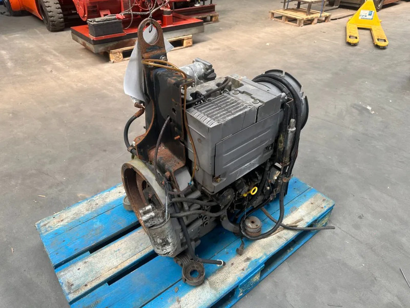 Deutz F2L 1011 Diesel Motor 20.5 kW 28 PK 2 cylinder diesel Engine - Motor para Equipo de manutención: foto 3 Deutz F2L 1011 Diesel Motor 20.5 kW 28 PK 2 cylinder diesel Engine - Motor para Equipo de manutención: foto 3