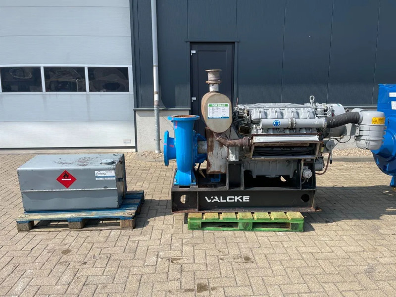 Deutz F8L413 Sarmat 650 M3/H 8 Bar - Bomba de agua: foto 1 Deutz F8L413 Sarmat 650 M3/H 8 Bar - Bomba de agua: foto 1