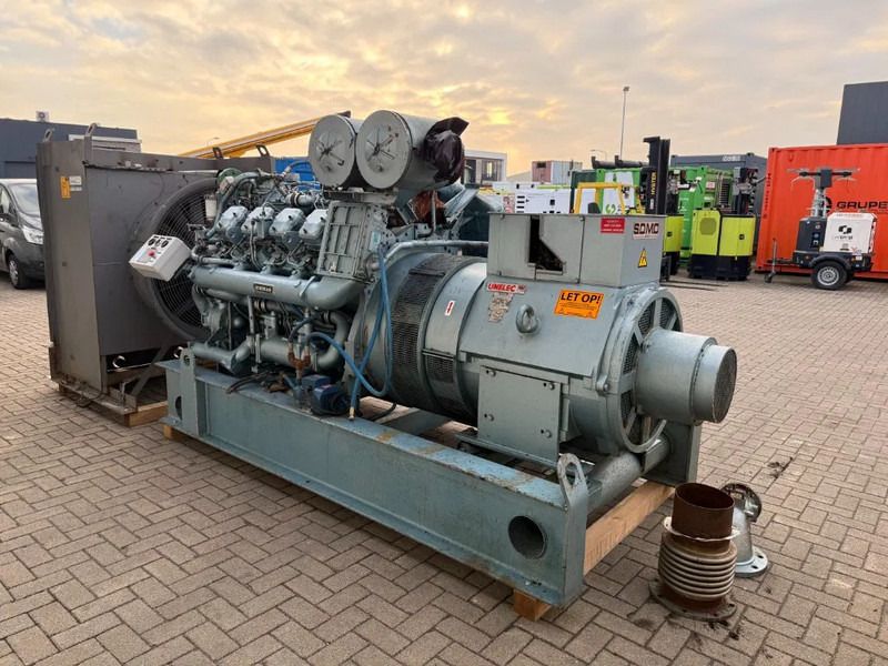 Dorman 8QTCW unelec 440 kVA noodstroom aggregaat generatorset 348 hours - Generador industriale: foto 5 Dorman 8QTCW unelec 440 kVA noodstroom aggregaat generatorset 348 hours - Generador industriale: foto 5
