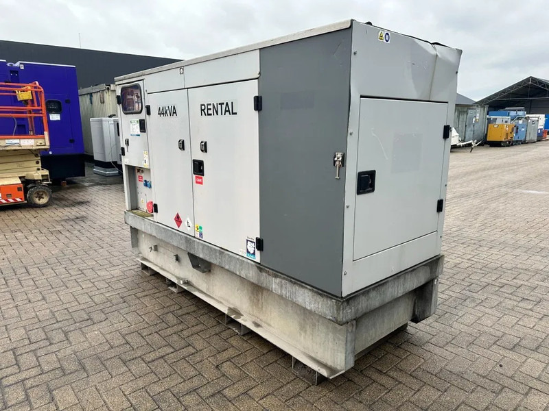 Europower EPUS44TDE Kubota leroy Somer 44 kVA Supersilent Rental generatorset - Generador industriale: foto 1 Europower EPUS44TDE Kubota leroy Somer 44 kVA Supersilent Rental generatorset - Generador industriale: foto 1