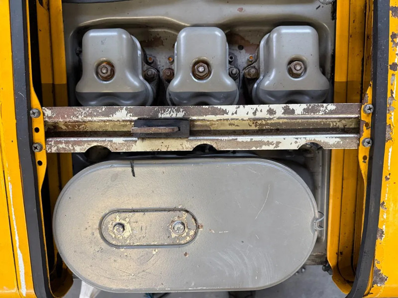 Hatz 3L41C Stamford 25 kVA Silentpack generatorset - Generador industriale: foto 5 Hatz 3L41C Stamford 25 kVA Silentpack generatorset - Generador industriale: foto 5