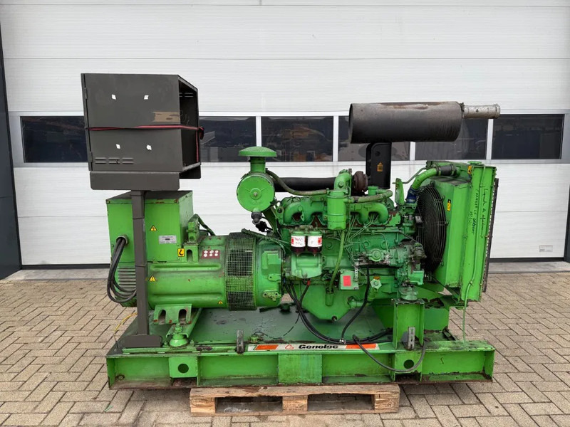 Iveco 8061 SI 16.06 Mecc Alte Spa 100 kVA generatorset - Generador industriale: foto 1 Iveco 8061 SI 16.06 Mecc Alte Spa 100 kVA generatorset - Generador industriale: foto 1
