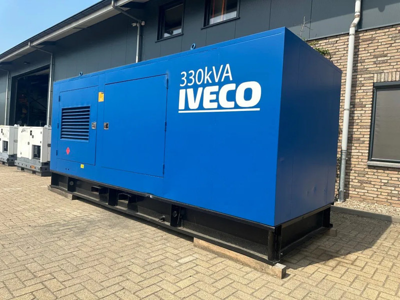 Iveco Leroy Somer 330 kVA Silent generatorset - Generador industriale: foto 2 Iveco Leroy Somer 330 kVA Silent generatorset - Generador industriale: foto 2