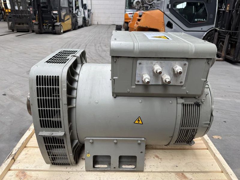 Leroy Somer LSAM 44.3L10 C6/4 Generatordeel 147 kVA Alternator as New ! - Generador industriale: foto 4 Leroy Somer LSAM 44.3L10 C6/4 Generatordeel 147 kVA Alternator as New ! - Generador industriale: foto 4