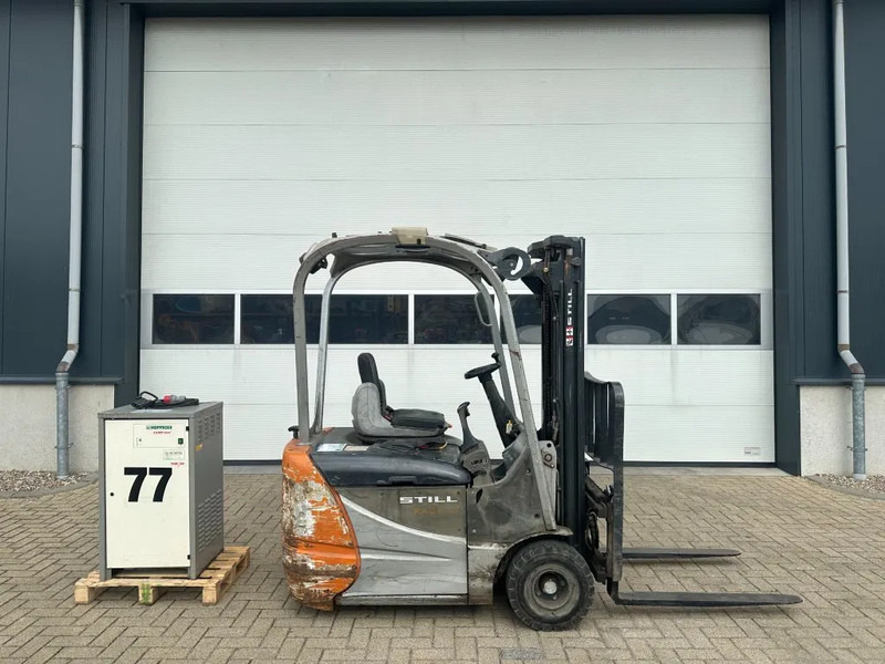 Still RX 50-15 Triplex Freelift Sideshift Elektra Heftruck 1.5 ton Accu 2021 - Carretilla elevadora eléctrica: foto 3 Still RX 50-15 Triplex Freelift Sideshift Elektra Heftruck 1.5 ton Accu 2021 - Carretilla elevadora eléctrica: foto 3