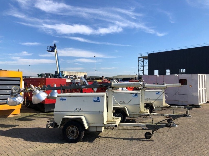 Terex Kubota Leroy Somer 7 kVA lichtmast aggregaat light tower - Torre de iluminación: foto 2 Terex Kubota Leroy Somer 7 kVA lichtmast aggregaat light tower - Torre de iluminación: foto 2