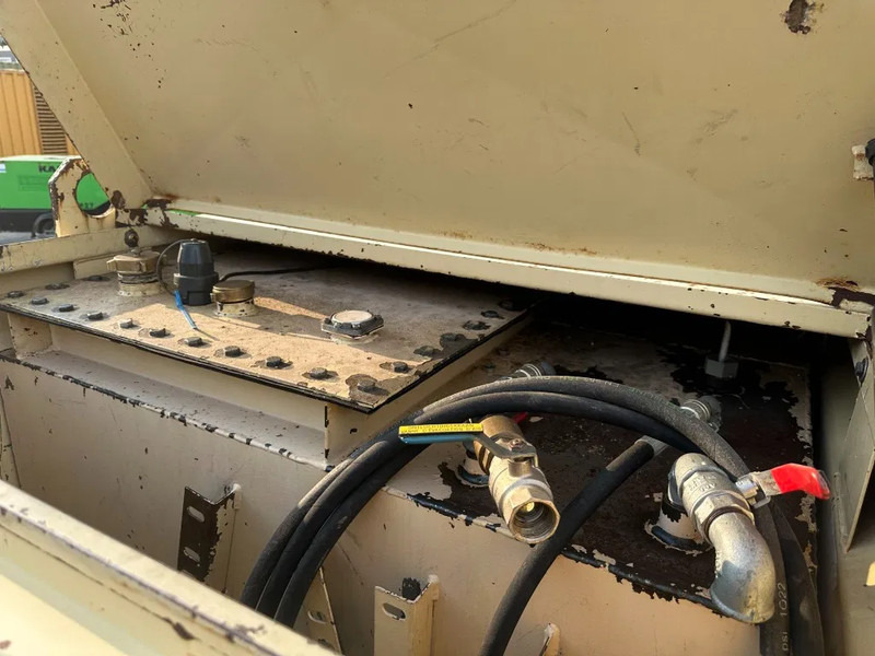 Tolsma Kiwa IBC 3000 liter Dieseltank Milieutank - Contenedor marítimo: foto 5 Tolsma Kiwa IBC 3000 liter Dieseltank Milieutank - Contenedor marítimo: foto 5