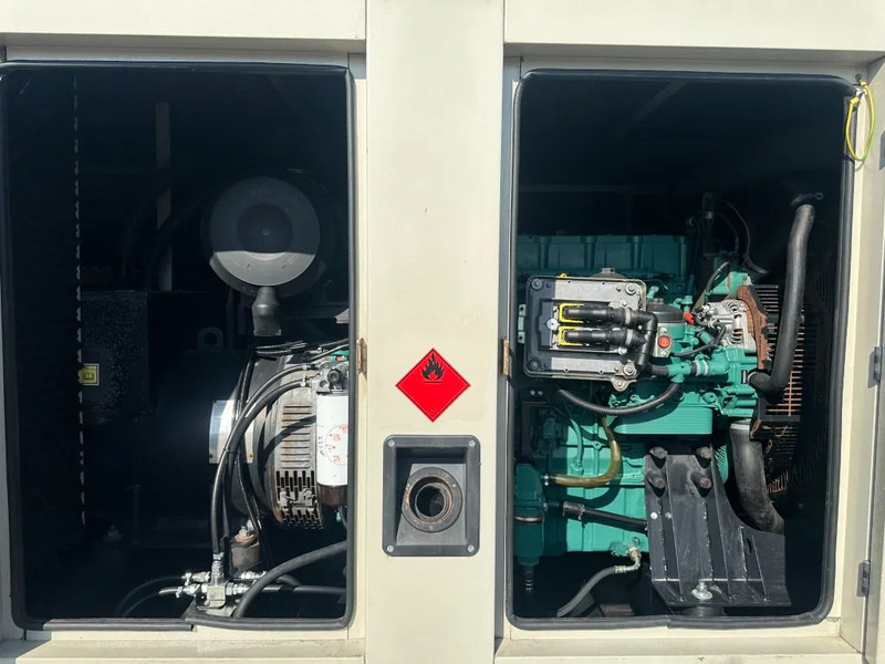 Volvo TAD 753 GE Fogo 200 kVA Silent generatorset - Generador industriale: foto 4 Volvo TAD 753 GE Fogo 200 kVA Silent generatorset - Generador industriale: foto 4
