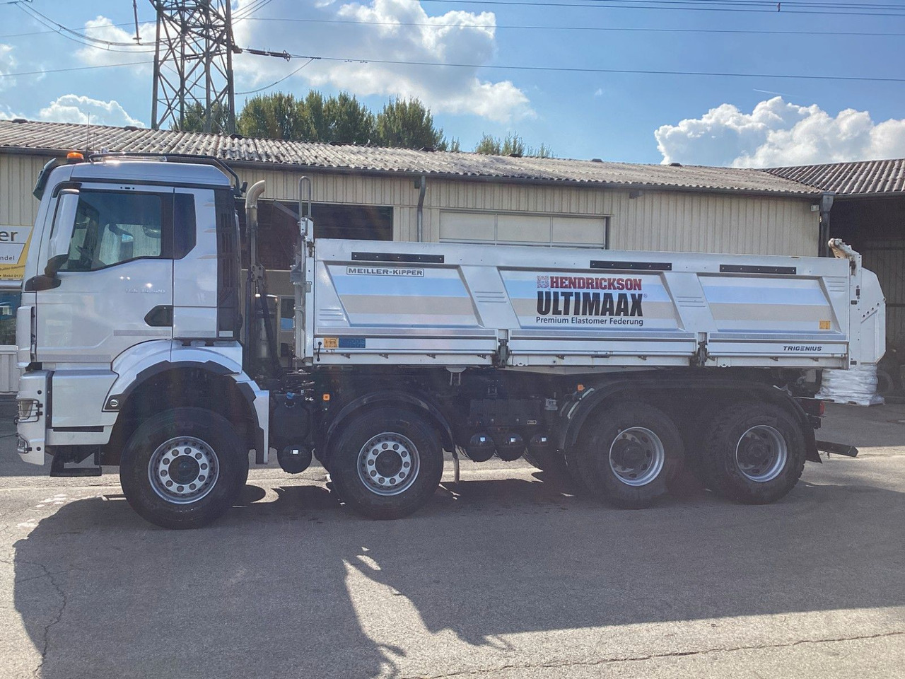 MAN TGS 35.520 8x4 Intarder Meiller Bordmatik Hendri - Volquete camión: foto 3 MAN TGS 35.520 8x4 Intarder Meiller Bordmatik Hendri - Volquete camión: foto 3