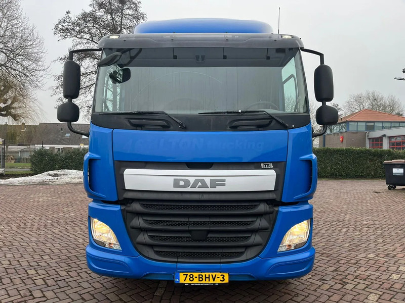 DAF CF 330 FT - Cabeza tractora: foto 3 DAF CF 330 FT - Cabeza tractora: foto 3