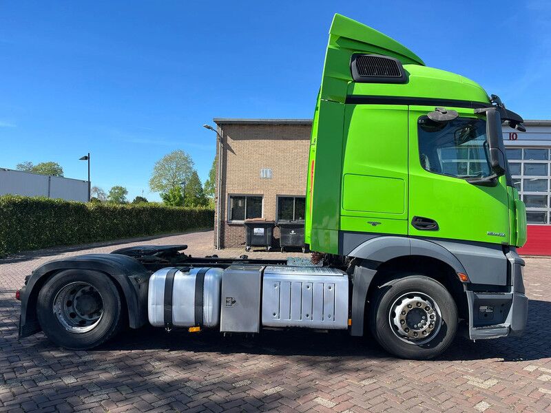 Mercedes-Benz Actros 1943 - Cabeza tractora: foto 4 Mercedes-Benz Actros 1943 - Cabeza tractora: foto 4