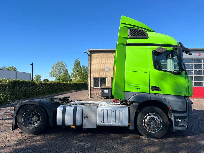 Mercedes-Benz Actros 1943 - Cabeza tractora: foto 4 Mercedes-Benz Actros 1943 - Cabeza tractora: foto 4
