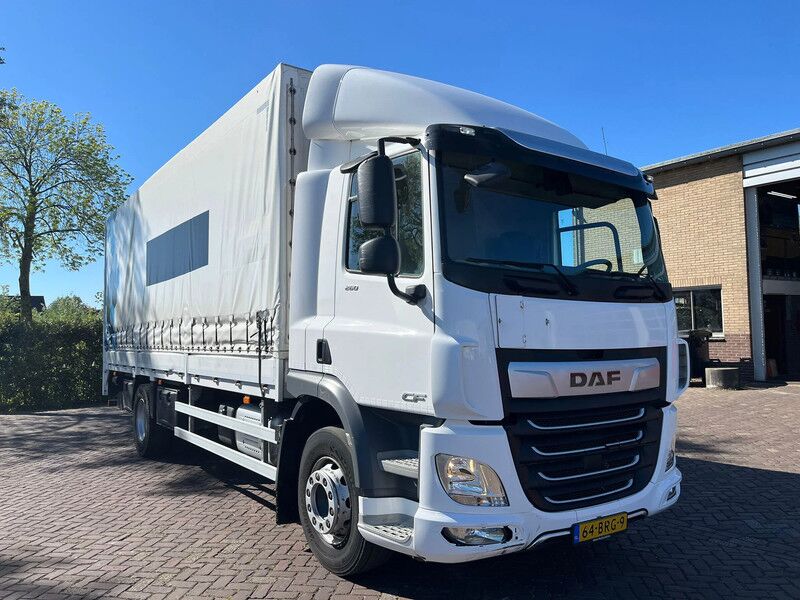 DAF CF 260 FA - Camión caja cerrada: foto 4 DAF CF 260 FA - Camión caja cerrada: foto 4