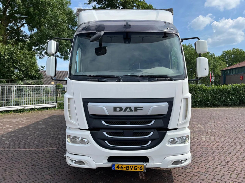 DAF CF 320 FA - Camión caja cerrada: foto 3 DAF CF 320 FA - Camión caja cerrada: foto 3
