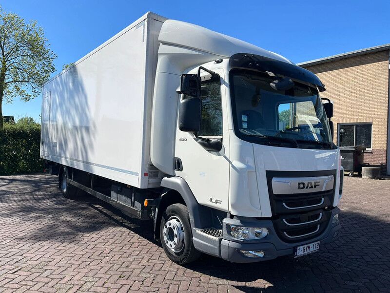 DAF LF 230 FA - Camión caja cerrada: foto 3 DAF LF 230 FA - Camión caja cerrada: foto 3