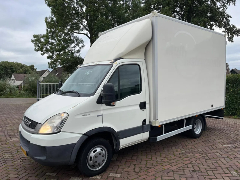 Iveco Daily 40 C14 - Furgoneta: foto 1 Iveco Daily 40 C14 - Furgoneta: foto 1