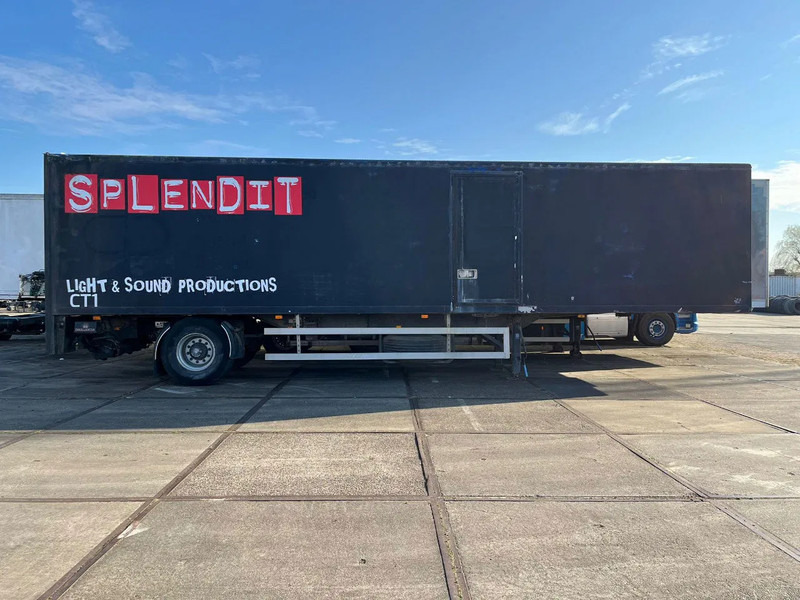 Netam-Fruehauf ONCRK 22110 - Caja cerrada semirremolque: foto 4 Netam-Fruehauf ONCRK 22110 - Caja cerrada semirremolque: foto 4