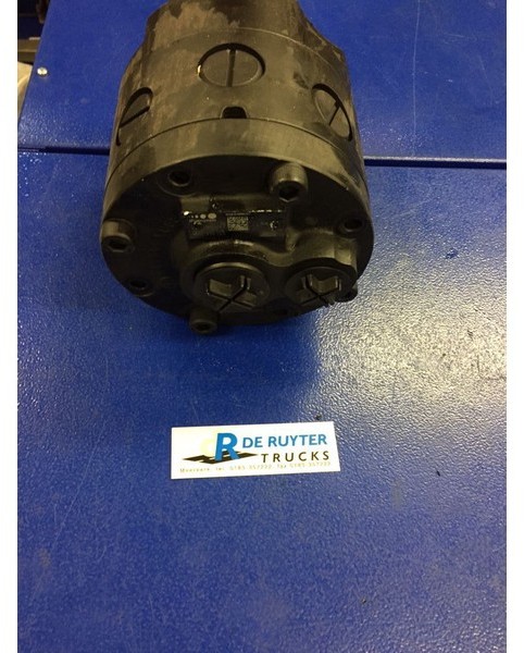ZF Stuuroliepomp 8605955133 - Caja de dirección: foto 1 ZF Stuuroliepomp 8605955133 - Caja de dirección: foto 1