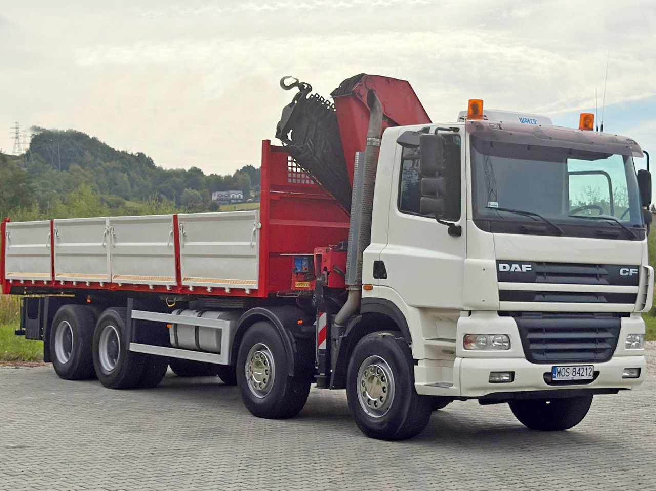 DAF CF 85.380 * HMF 2823 K6 (B3) + FUNK * 8x4 * TOP - Camión grúa: foto 4 DAF CF 85.380 * HMF 2823 K6 (B3) + FUNK * 8x4 * TOP - Camión grúa: foto 4