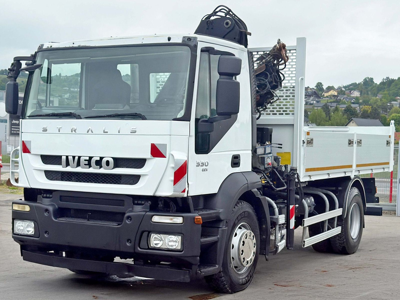 Iveco STRALIS 330 *HIAB 144 BS-3 HIDUO* TOPZUSTAND - Volquete camión, Camión grúa: foto 3 Iveco STRALIS 330 *HIAB 144 BS-3 HIDUO* TOPZUSTAND - Volquete camión, Camión grúa: foto 3