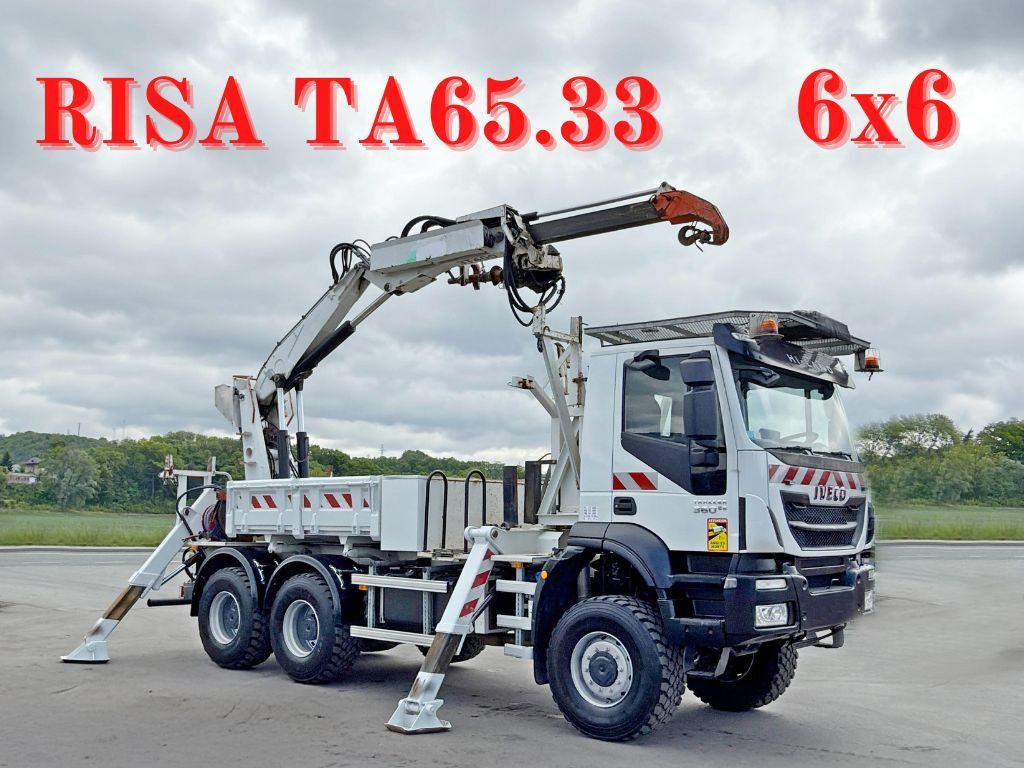 Iveco TRAKKER 360 * RUSA TA 65.33 + FUNK * 6x6 - Camión grúa: foto 1 Iveco TRAKKER 360 * RUSA TA 65.33 + FUNK * 6x6 - Camión grúa: foto 1