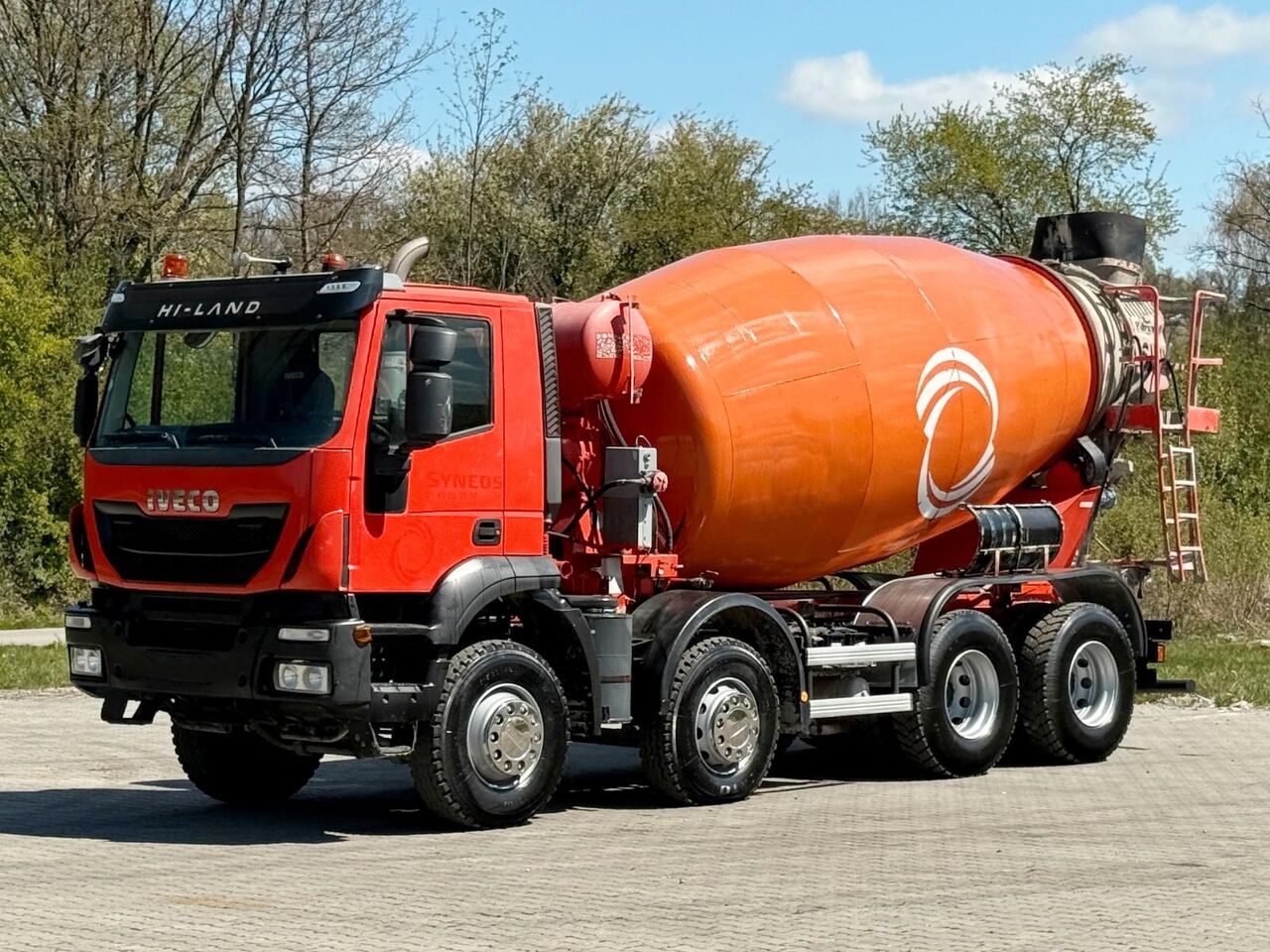 Iveco TRAKKER 410 * Betonmischer * 8x4 * TOPZUSTAND - Camión hormigonera: foto 2 Iveco TRAKKER 410 * Betonmischer * 8x4 * TOPZUSTAND - Camión hormigonera: foto 2