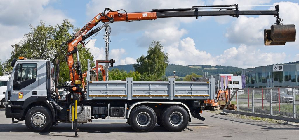 Iveco TRAKKER 410*Kipper 5,20m*ATLAS 165.2E * FUNK/6x4 - Camión grúa, Volquete camión: foto 5 Iveco TRAKKER 410*Kipper 5,20m*ATLAS 165.2E * FUNK/6x4 - Camión grúa, Volquete camión: foto 5