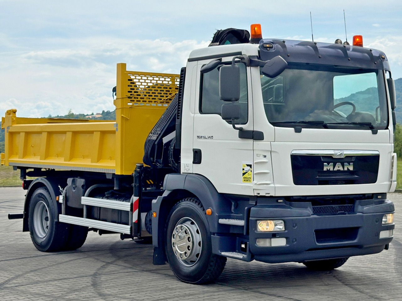 MAN TGM 18.340* KIPPER 4,05m*HIAB 111 B-2 HIDUO/FUNK - Volquete camión, Camión grúa: foto 4 MAN TGM 18.340* KIPPER 4,05m*HIAB 111 B-2 HIDUO/FUNK - Volquete camión, Camión grúa: foto 4