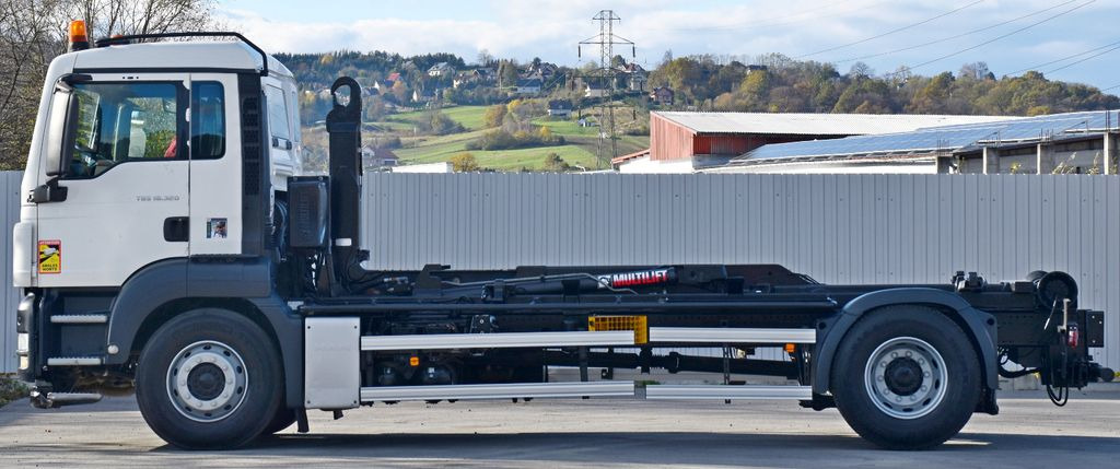 MAN TGS 18.320 Abrollkipper * Top Zustand! MAN TGS 18.320 Abrollkipper * Top Zustand! - Multibasculante camión: foto 3 MAN TGS 18.320 Abrollkipper * Top Zustand! MAN TGS 18.320 Abrollkipper * Top Zustand! - Multibasculante camión: foto 3