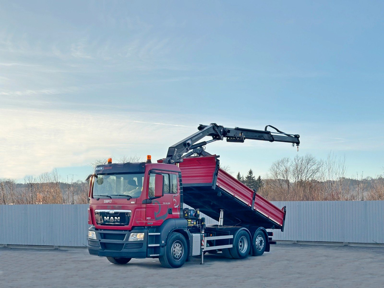 MAN TGS 26.360 Kipper 5,15m*HMF 1420 K2 + FUNK/6x2 - Camión grúa: foto 2 MAN TGS 26.360 Kipper 5,15m*HMF 1420 K2 + FUNK/6x2 - Camión grúa: foto 2