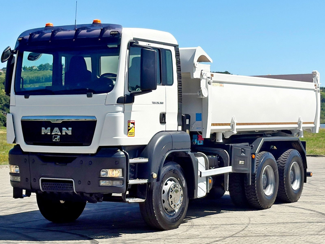 MAN TGS 26.360 Kipper 5,20 m + BORDMATIC / 6x4 - Volquete camión, Camión grúa: foto 5 MAN TGS 26.360 Kipper 5,20 m + BORDMATIC / 6x4 - Volquete camión, Camión grúa: foto 5