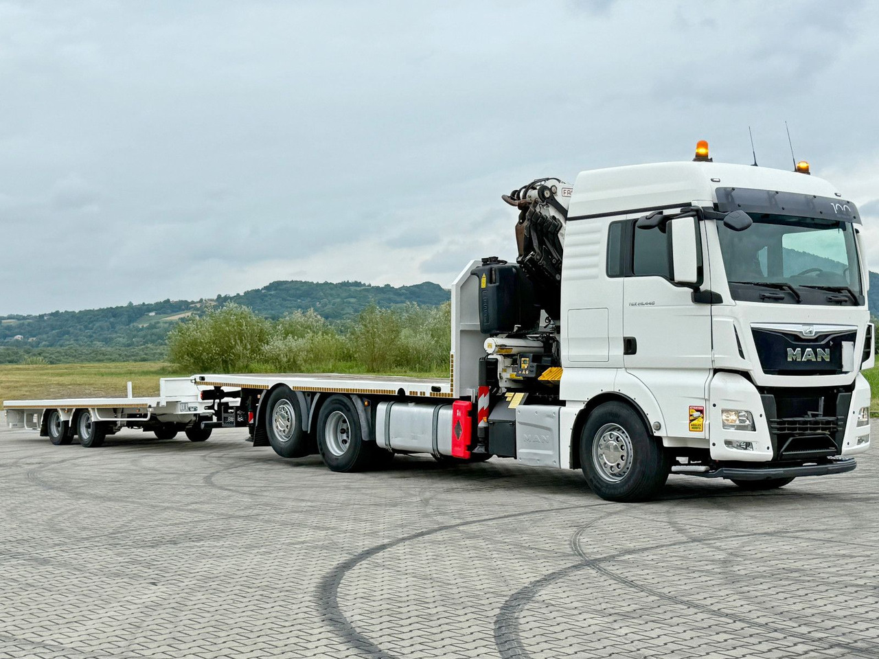 MAN TGX 26.440 * FASSI F455A.2.26E + FUNK + Anhänger - Camión grúa: foto 4 MAN TGX 26.440 * FASSI F455A.2.26E + FUNK + Anhänger - Camión grúa: foto 4