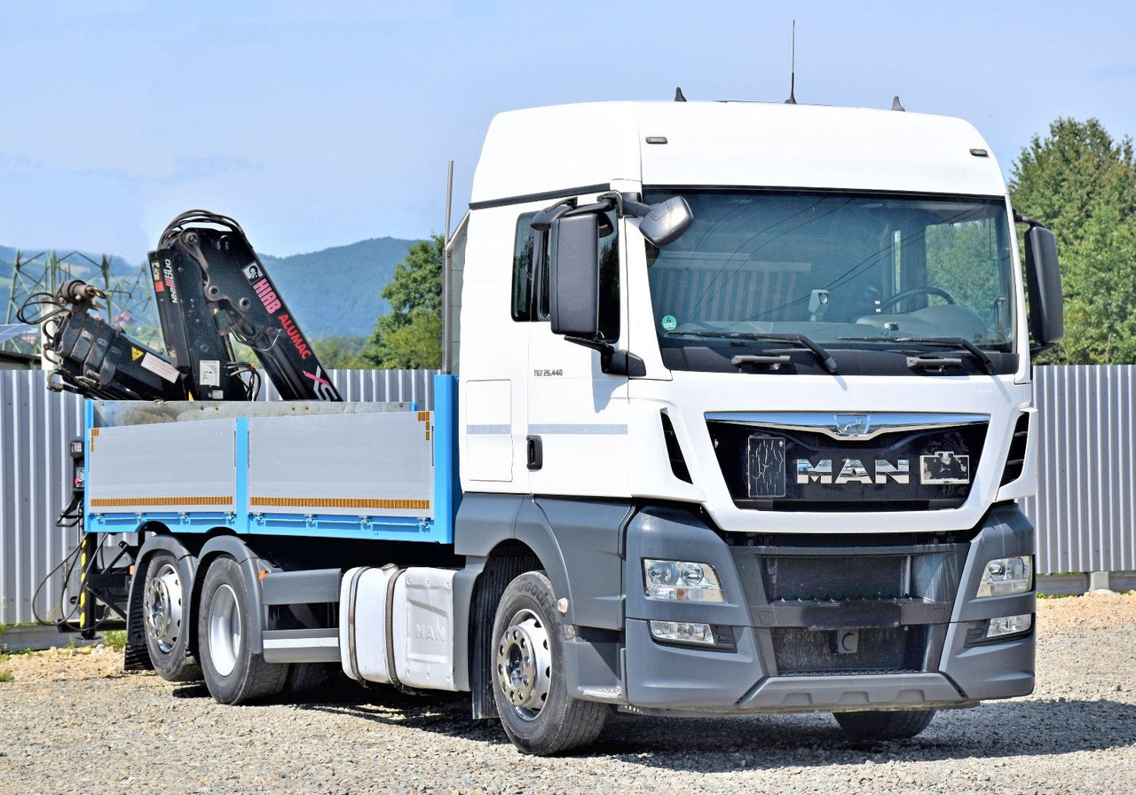 MAN TGX 26.440 Pritsche 6,20 m+HIAB 122 HIDUO/FUNK - Camión grúa: foto 4 MAN TGX 26.440 Pritsche 6,20 m+HIAB 122 HIDUO/FUNK - Camión grúa: foto 4